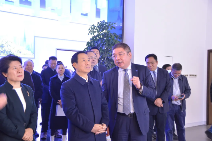 奋进新征程丨湖南省委书记许达哲一行莅临ballbet贝博环境长沙基地调研考察